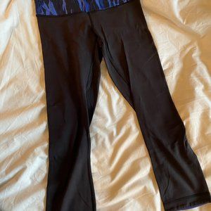 Lululemon Wunder Under Pant (Reversible)- Black/Blue Size 4